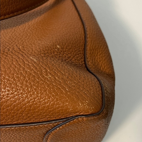 Kate Spade Tan Leather Shoulder Bag with three compartments. - Picture 8 of 12